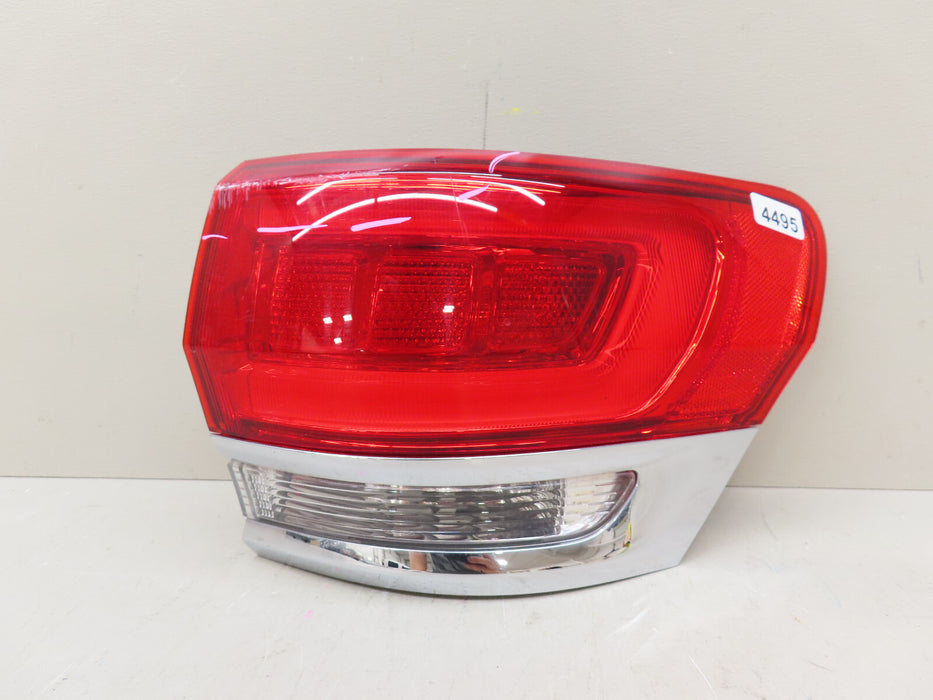 2014-2019 JEEP GRAND CHEROKEE RIGHT TAILLIGHT LAMP OEM P68110016AD