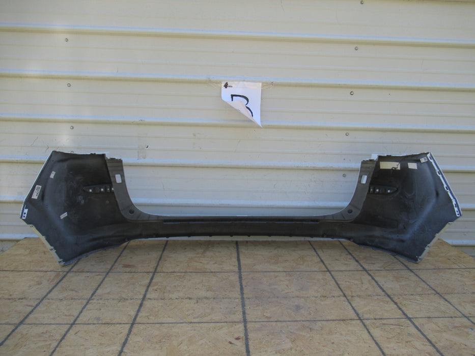 2019-2021 HYUNDAI TUCSON REAR BUMPER COVER PANEL PLASTIC 86611-D3500 OEM