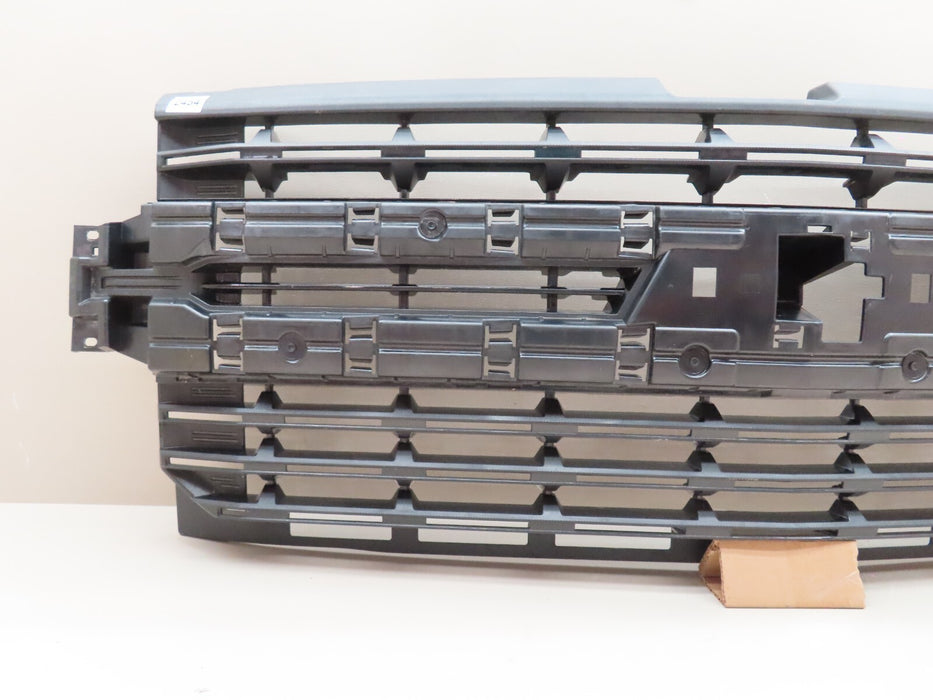 2019-2021 CHEVROLET SILVERADO 1500 FRONT BUMPER RADIATOR GRILLE OEM 84128450