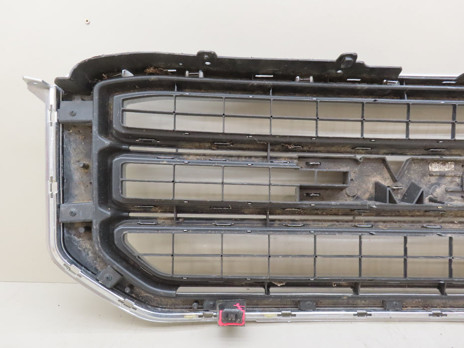 2015-2020 GMC YUKON FRONT UPPER GRILLE GRILL OEM