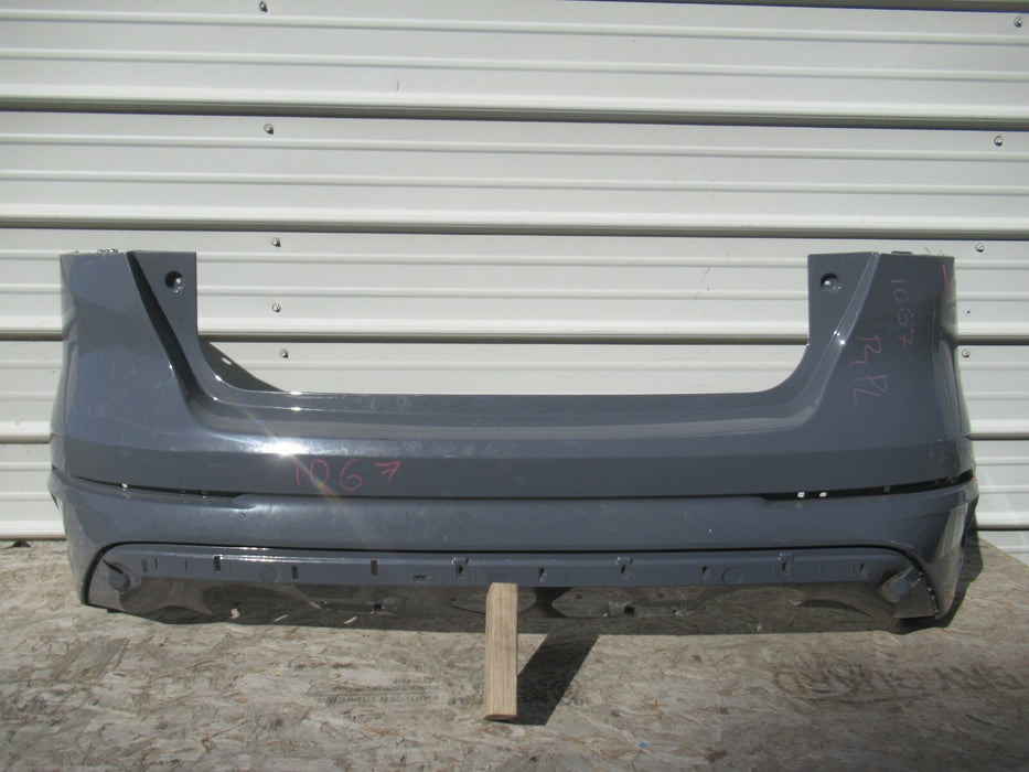 2016-2018 FORD FOCUS RS REAR BUMPER COVER PANEL PLASTIC G1EY-17906-A 16 17 OEM