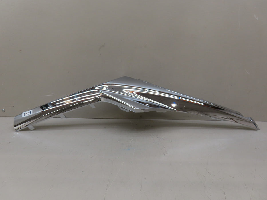 2019-2022 CHEVROLET BLAZER FRONT RIGHT PASSENGER SIDE GRILL MOLDING OEM