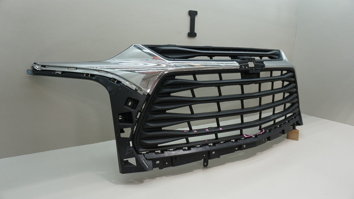 2019-2022 CHEVROLET BLAZER FRONT MAIN BUMPER GRILLE 84612436 OEM 19 20 21 22