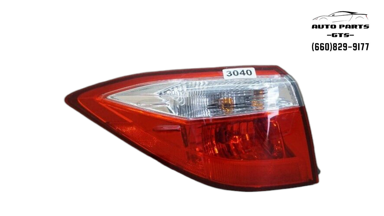2014-2016 TOYOTA COROLLA REAR LEFT DRIVER SIDE OUTER TAIL LIGHT BRAKE LAMP OEM