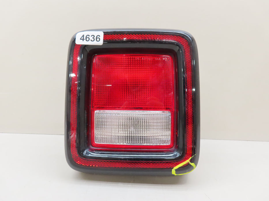2018-2024 JEEP WRANGLER RIGHT PASSENGER SIDE TAIL LIGHT LED OEM