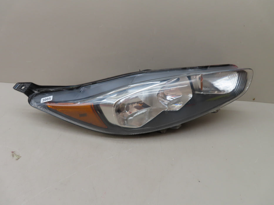2014-2018 FORD FIESTA FRONT RIGHT PASSENGER RH SIDE HALOGEN HEADLIGHT OEM