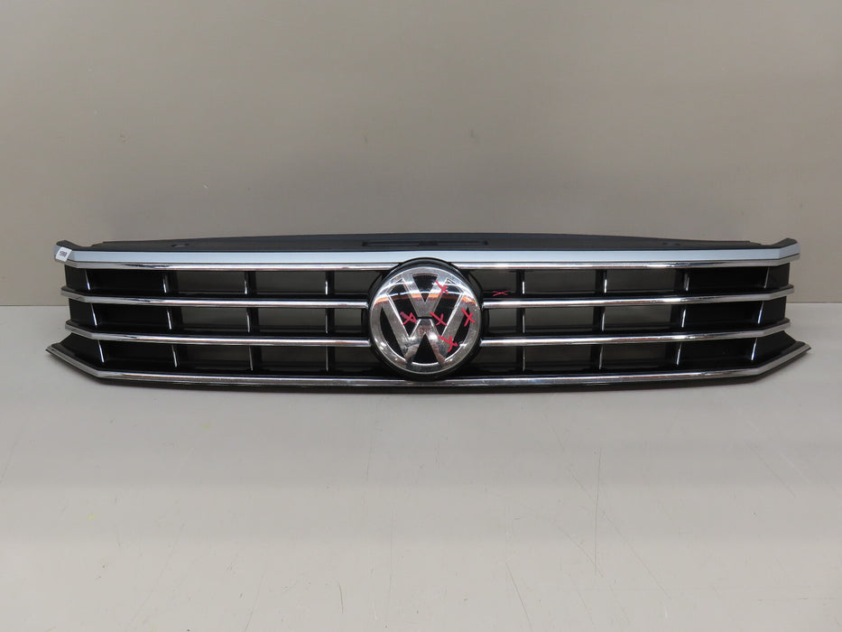 2016-2018 VOLKSWAGEN PASSAT FRONT RADIATOR GRILLE GRILL OEM