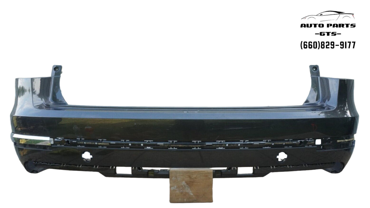 2017-2019 BENTLEY BENTAYGA REAR BUMPER COVER OEM 36A807301QBS1 17 18 19