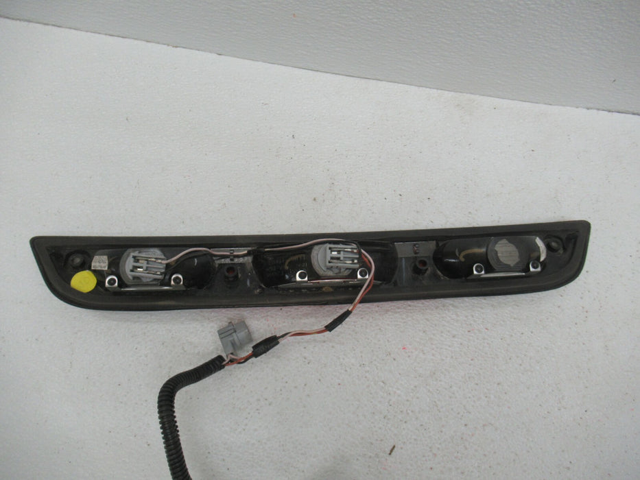 2015-2020 FORD F150 REAR HIGH MOUNT THIRD 4RD BRAKE STOP LIGHT LAMP OEM