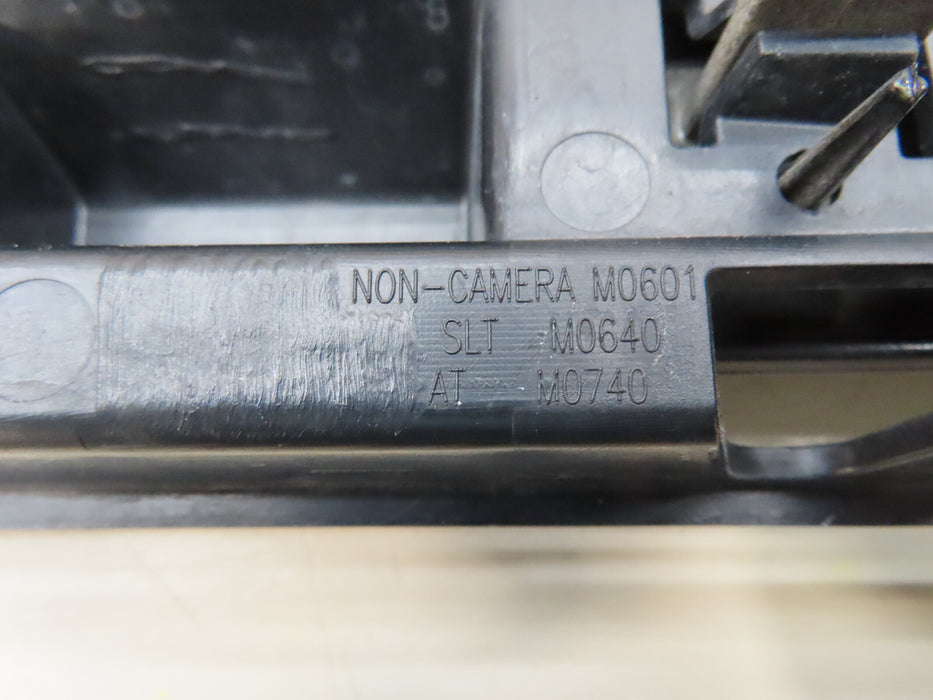 2019-2021 GMC SIERRA 1500 AT4 FRONT RADIATOR GRILLE GRILL OEM