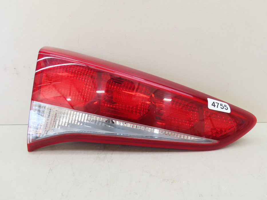 2016 2017 2018 HYUNDAI TUCSON REAR LEFT DRIVER TAIL LIGHT INNER OEM
