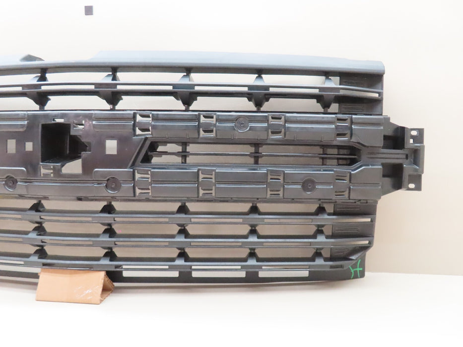 2019-2021 CHEVROLET SILVERADO 1500 FRONT BUMPER RADIATOR GRILLE OEM 84128450