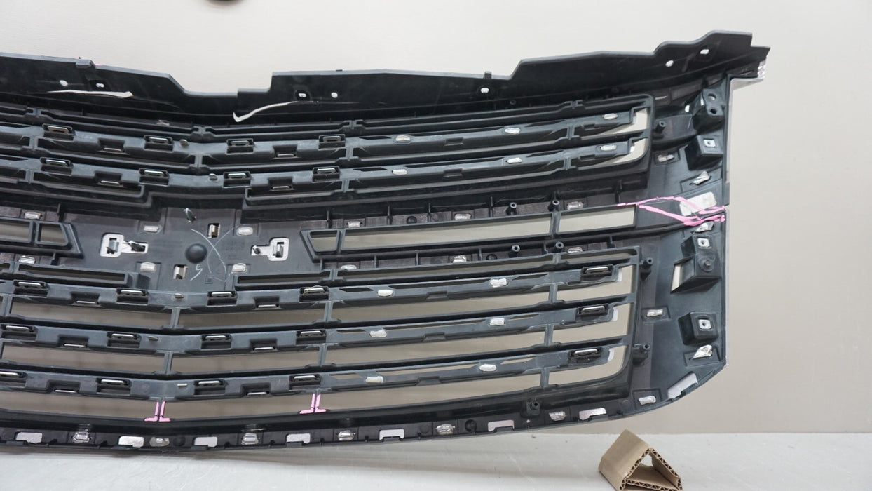 2015-2020 CHEVROLET TAHOE FRONT BUMPER RADIATOR GRILLE GRILL 22936489 OEM