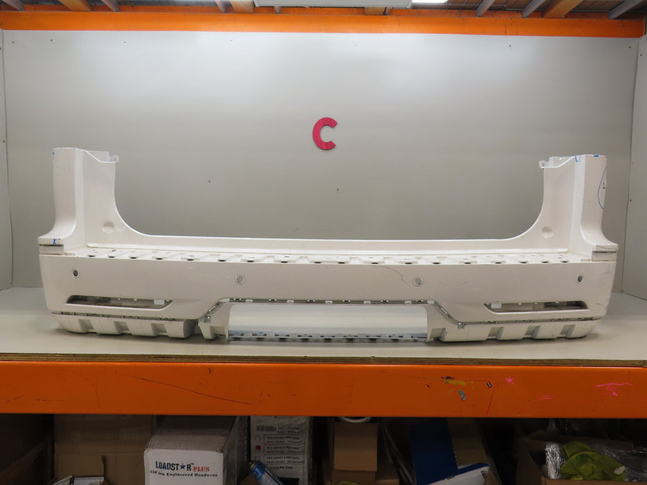2018-2021 LINCOLN NAVIGATOR REAR BUMPER COVER OEM