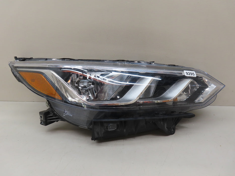 2020-2023 NISSAN SENTRA FRONT RIGHT PASSENGER SIDE HEADLIGHT OEM 9295