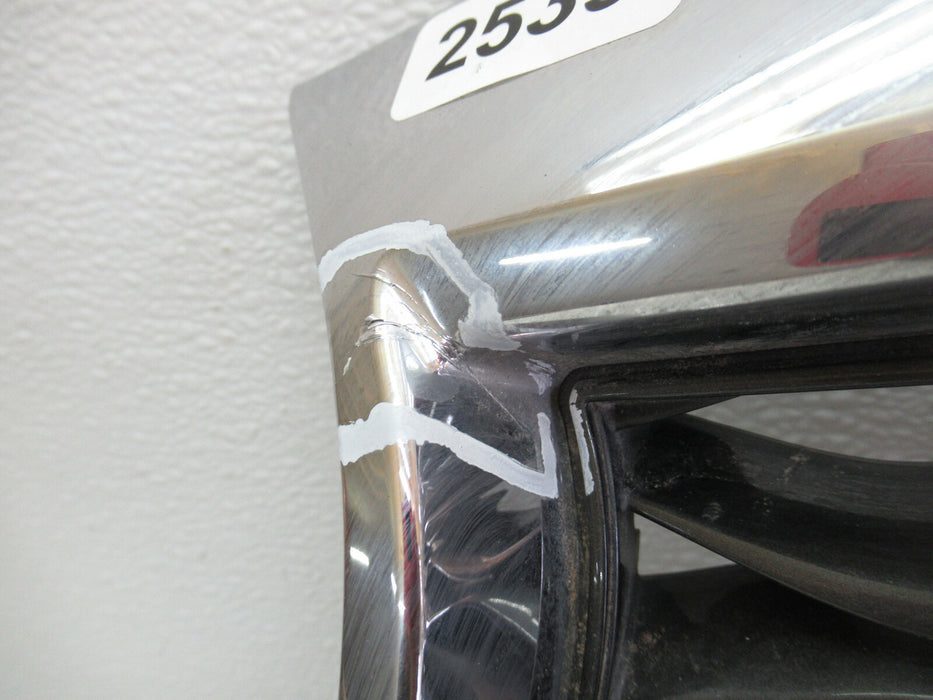 2016 - 2020 INFINITI QX60 FRONT CENTER RADIATOR GRILL GRILLE W/ CAMERA OEM