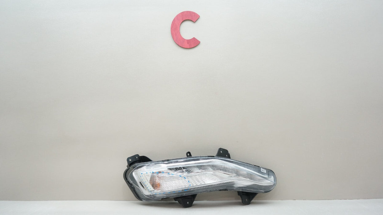 2019-2023 CHEVROLET MALIBU FRONT RIGHT PASSENGER SIDE FOG LIGHT AFTERMARKET