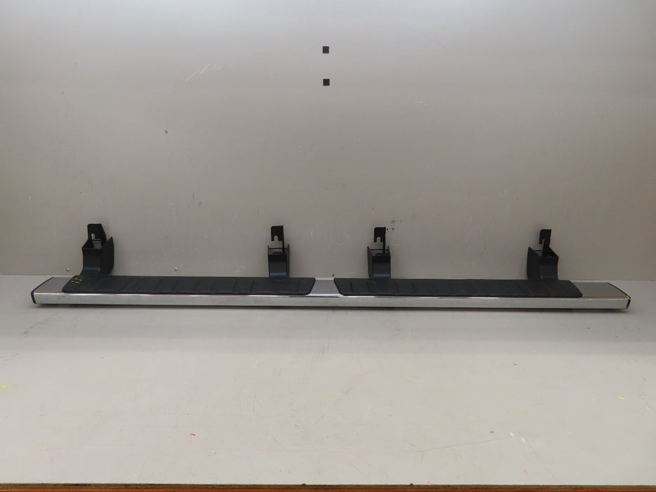 2007-2019 CHEVROLET SILVERADO 1500 LEFT/RIGHT SIDE ROCKER PANEL OEM