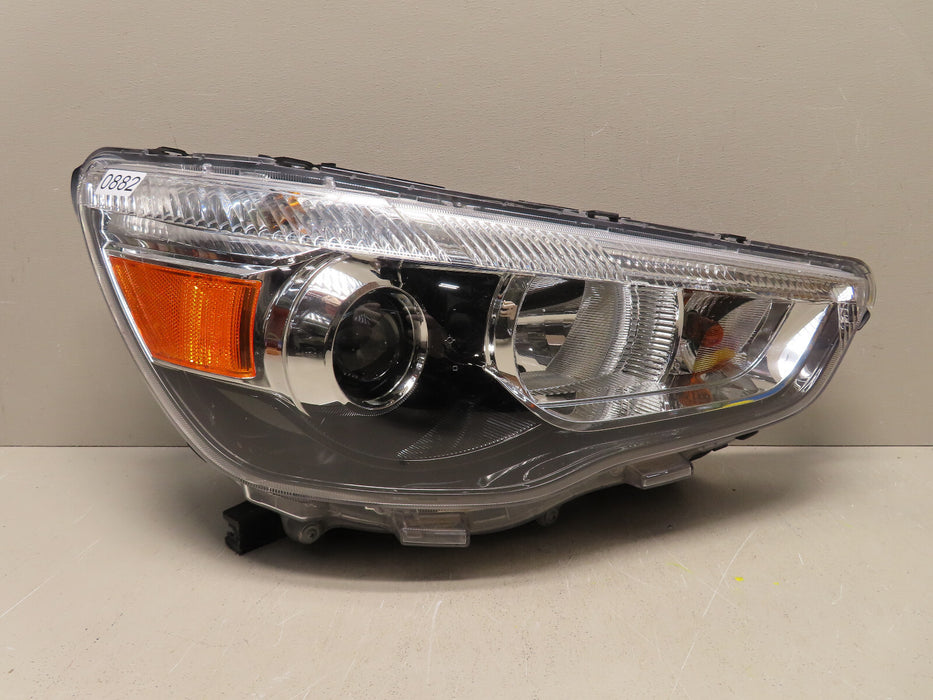 2011-2019 MITSUBISHI OUTLANDER SPORT RIGHT PASSENGER SIDE HEADLIGHT HALOGEN OEM