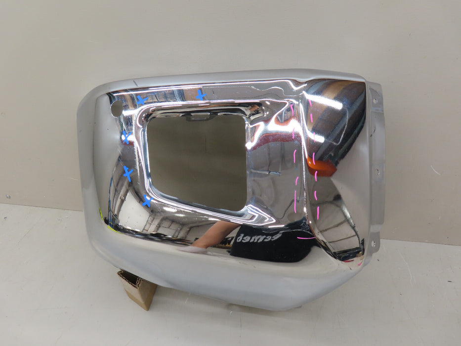 2014-2021 TOYOTA TUNDRA FRONT RIGHT PASSENGER BUMPER END CAP OEM