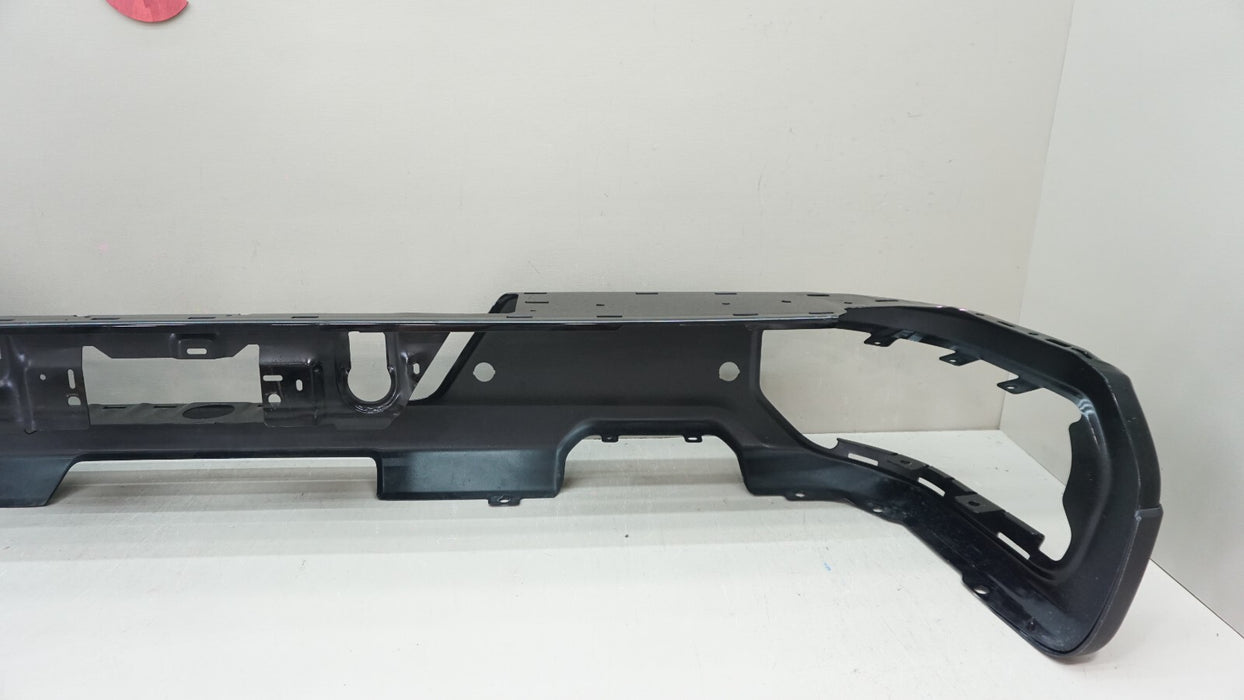2019-2022 CHEVROLET SILVERADO GMC SIERRA 1500 REAR BUMPER METAL OEM 84429050