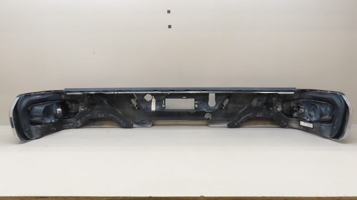 2019-2022 GMC SIERRA CHEVROLET SILVERADO 1500 REAR BUMPER METAL OEM