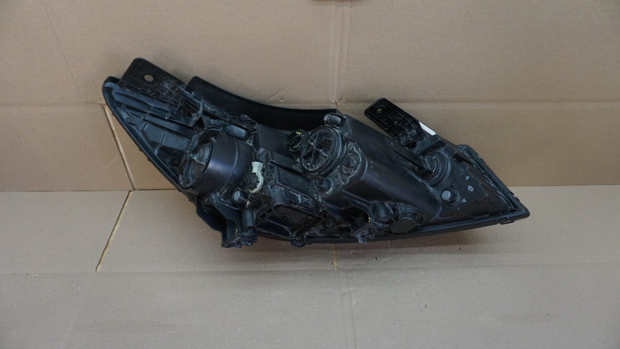 2015-2018 KIA SEDONA FRONT LEFT DRIVERS SIDE HEADLIGHT OEM 15 16 17 18
