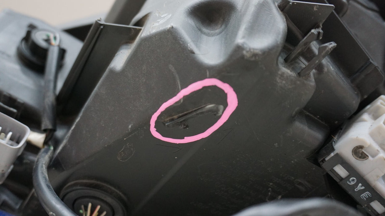 2019-2021 SUBARU FORESTER FRONT RIGHT PASSENGER HEADLIGHT LED OEM 2020