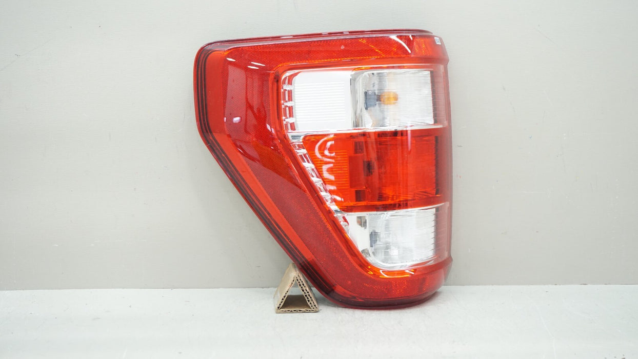 *MINT* 2021-2023 FORD F-150 F150 REAR LEFT DRIVER SIDE HALOGEN TAIL LIGHT OEM