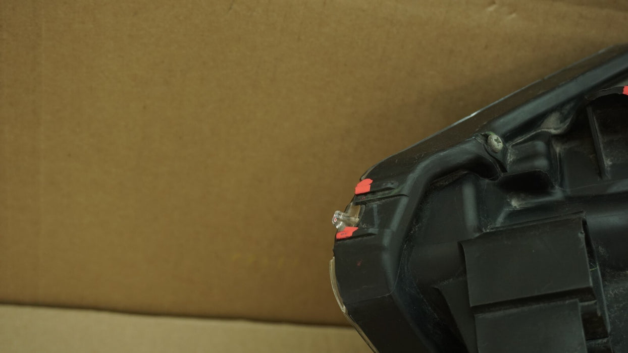 2019-2021 HONDA HRV HR-V FRONT RIGHT PASSENGER SIDE HEADLIGHT HALOGEN OEM