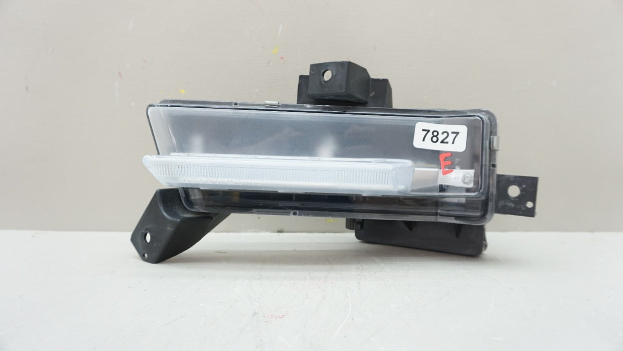 2016-2018 CHEVROLET CAMARO LEFT SIDE DAYTIME RUNNING LIGHT DRL FOG LIGHT OEM