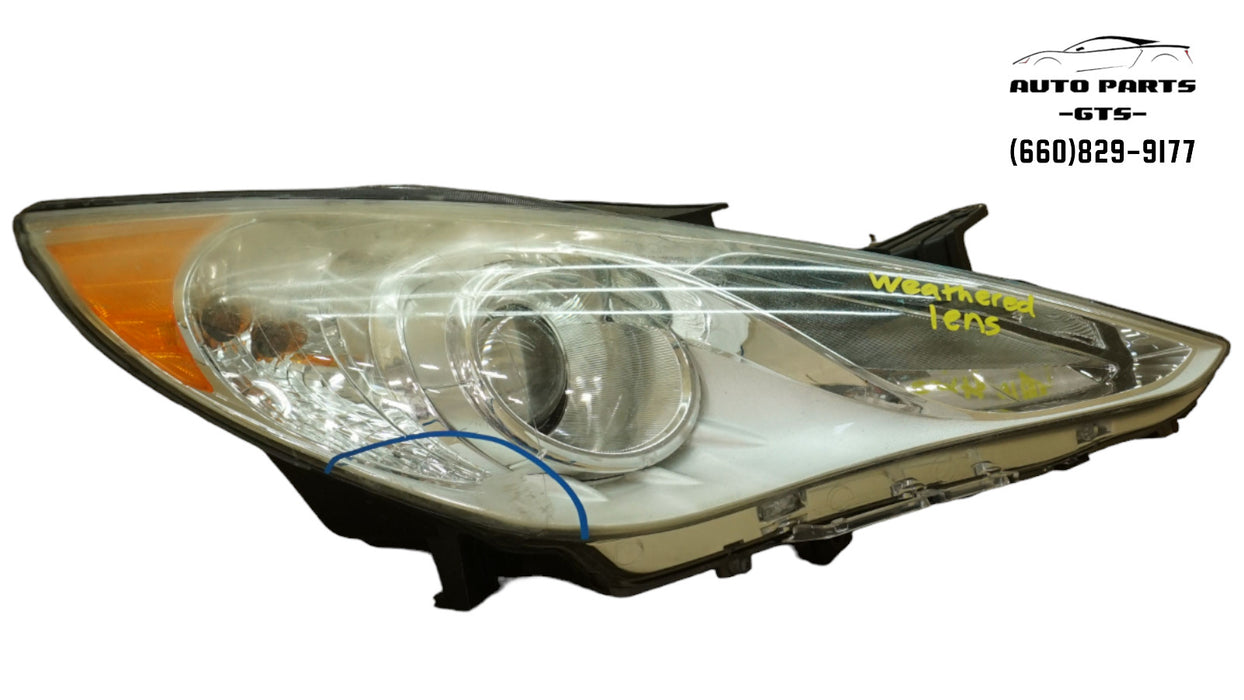 2011-2014 HYUNDAI SONATA FRONT RIGHT PASSENGER SIDE HEADLIGHT HALOGEN OEM