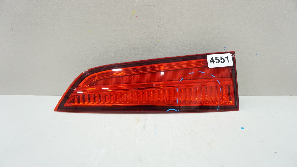 2016-2018 HONDA PILOT REAR RH RIGHT PASSENGER SIDE INNER TAIL LIGHT OEM