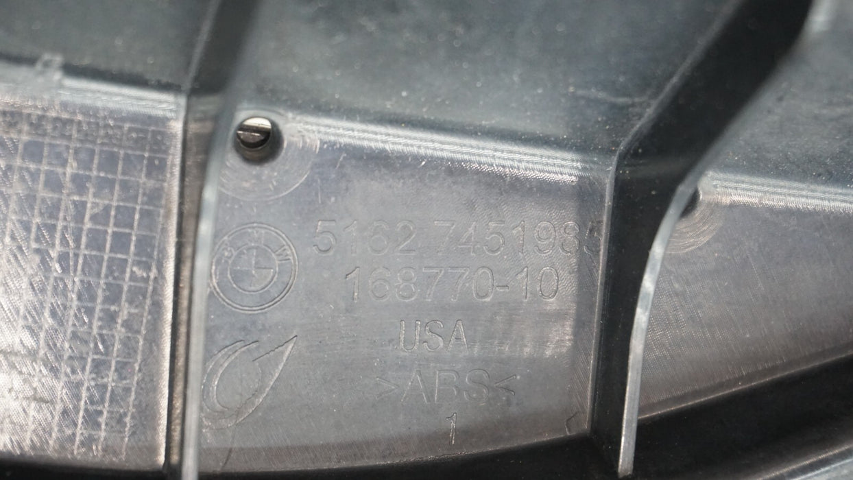 2019-2021 BMW X7 G07 REAR LIFTGATE SPOILER WING OEM 51627451985