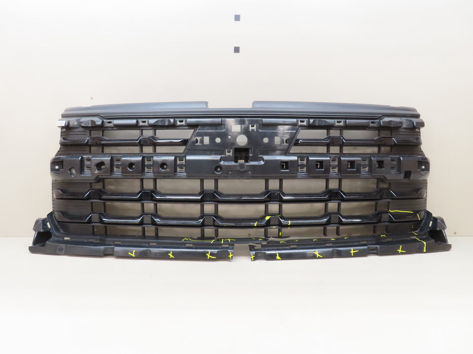 2022 2023 CHEVROLET SILVERADO 1500 FRONT RADIATOR GRILLE GRILL OEM 85104804