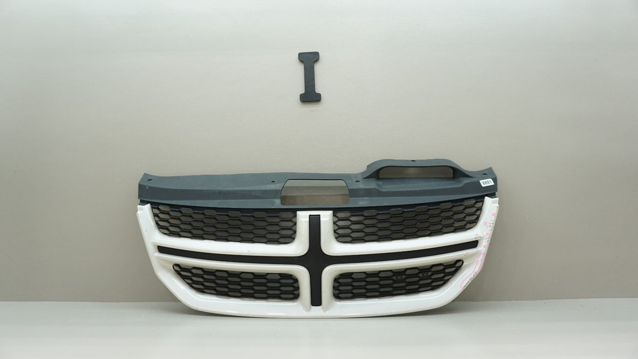 2011-2020 DODGE JOURNEY FRONT UPPER MAIN GRILLE 1SU84TRMAA OEM