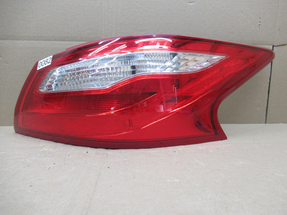 2016 2017 2018 NISSAN ALTIMA RIGHT PASSENGER TAILLIGHT BRAKE LAMP OEM