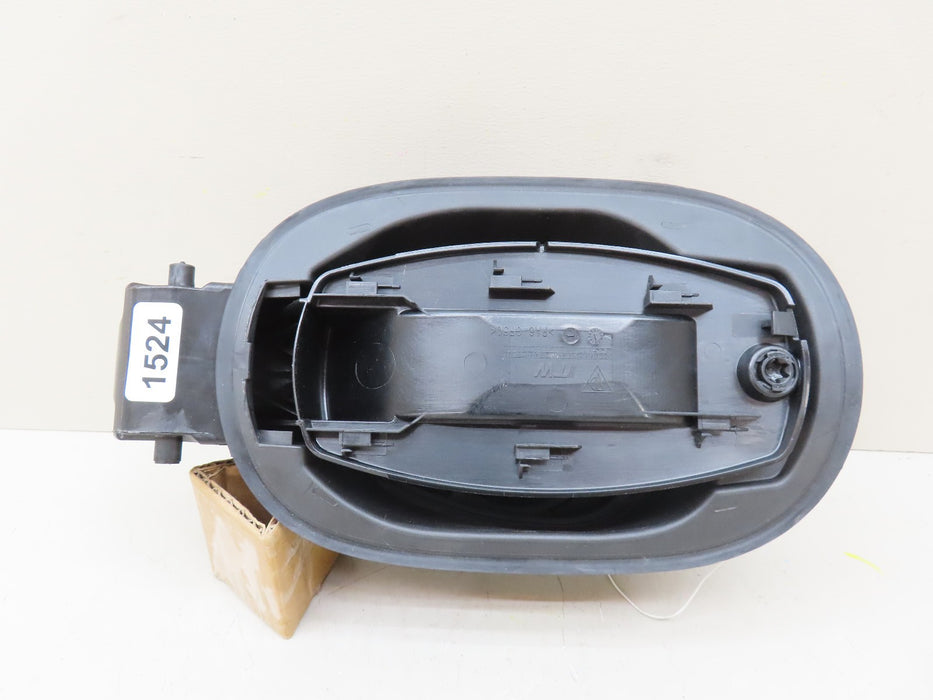 2015-2024 PORSCHE MACAN FUEL FILLER HOUSING OEM