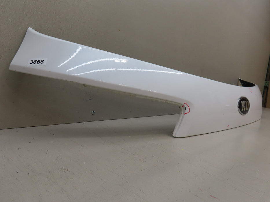 2016 2017 2018 2019 2020 KIA SORENTO REAR LIFTGATE GARNISH UPPER MOLDING OEM