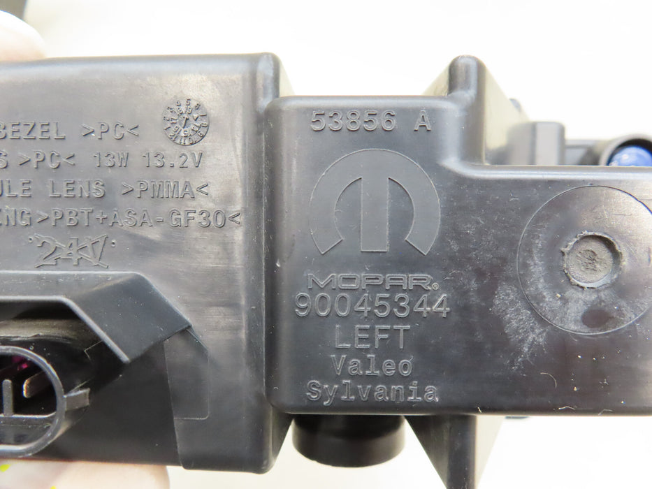 2015-2021 CHRYSLER 300 FRONT BUMPER LEFT DRIVER SIDE FOG LIGHT LAMP OEM