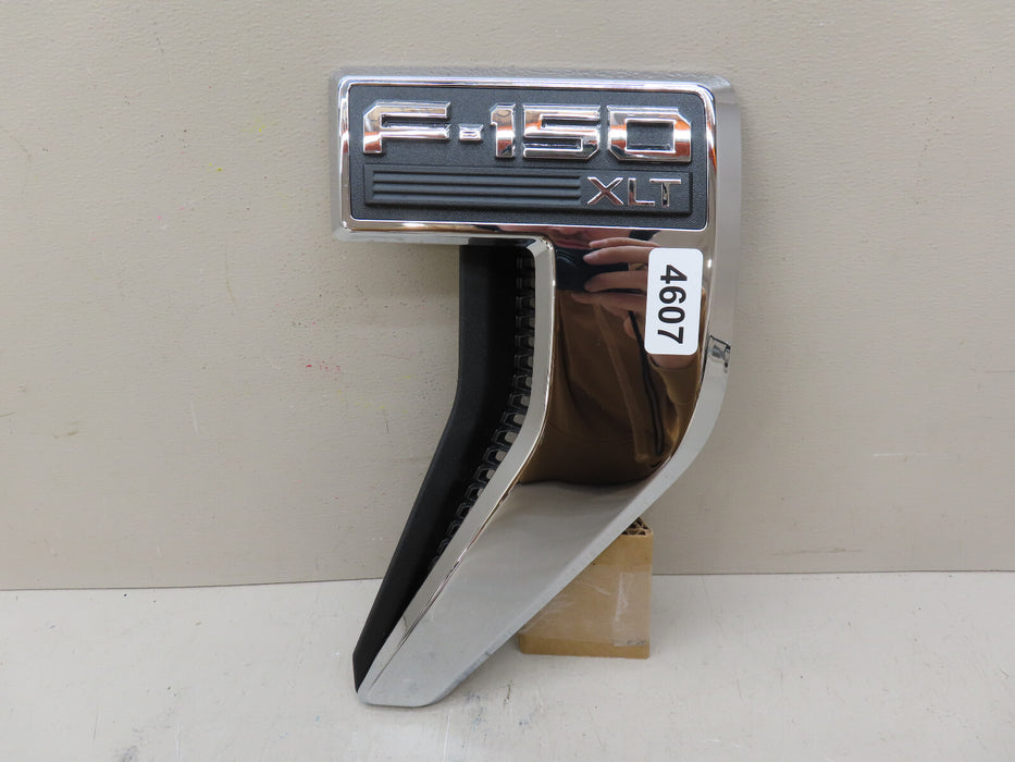 2021-2023 FORD F150 F-150 XLT RIGHT PASSENGER FENDER EMBLEM OEM