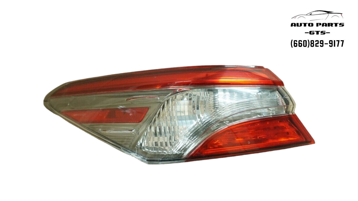 2018-2020 TOYOTA CAMRY REAR LEFT DRIVER SIDE OUTER TAIL LIGHT LAMP LENS OEM