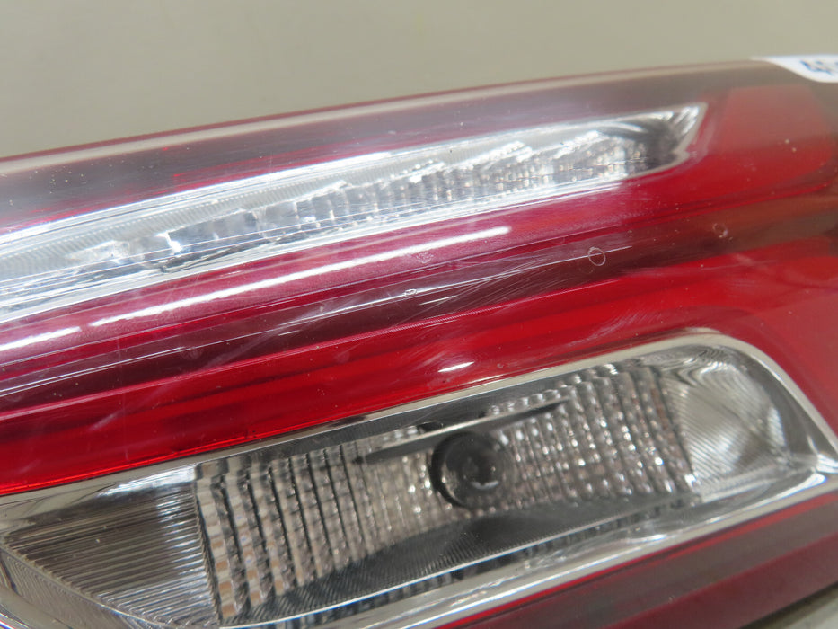 2019-2022 CHEVROLET MALIBU REAR RIGHT PASSENGER INNER TAIL LIGHT LED OEM