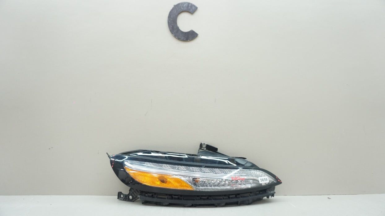 2014-2018 JEEP CHEROKEE FRONT RIGHT PASSENGER SIDE DAY TIME RUNNING LIGHT OEM