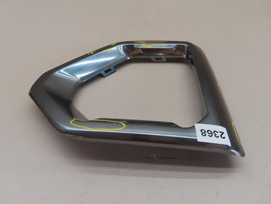 2019-2022 GMC SIERRA 1500 AT4 FRONT LEFT FOG LIGHT BEZEL COVER TRIM OEM 84528058