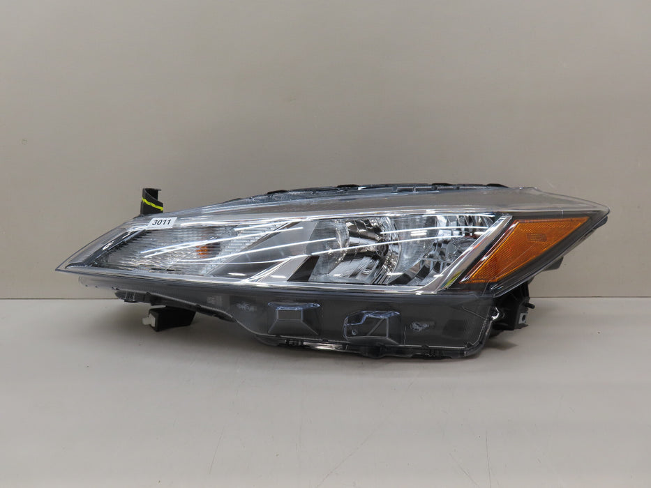 2021-2023 NISSAN KICKS FRONT LEFT DRIVER SIDE HALOGEN HEADLIGHT OEM 26060-5R00A