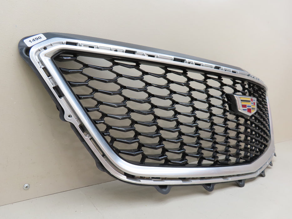 2019-2022 CADILLAC XT4 SPORT FRONT RADIATOR GRILLE GRILL W/EMBLEM OEM 84582860