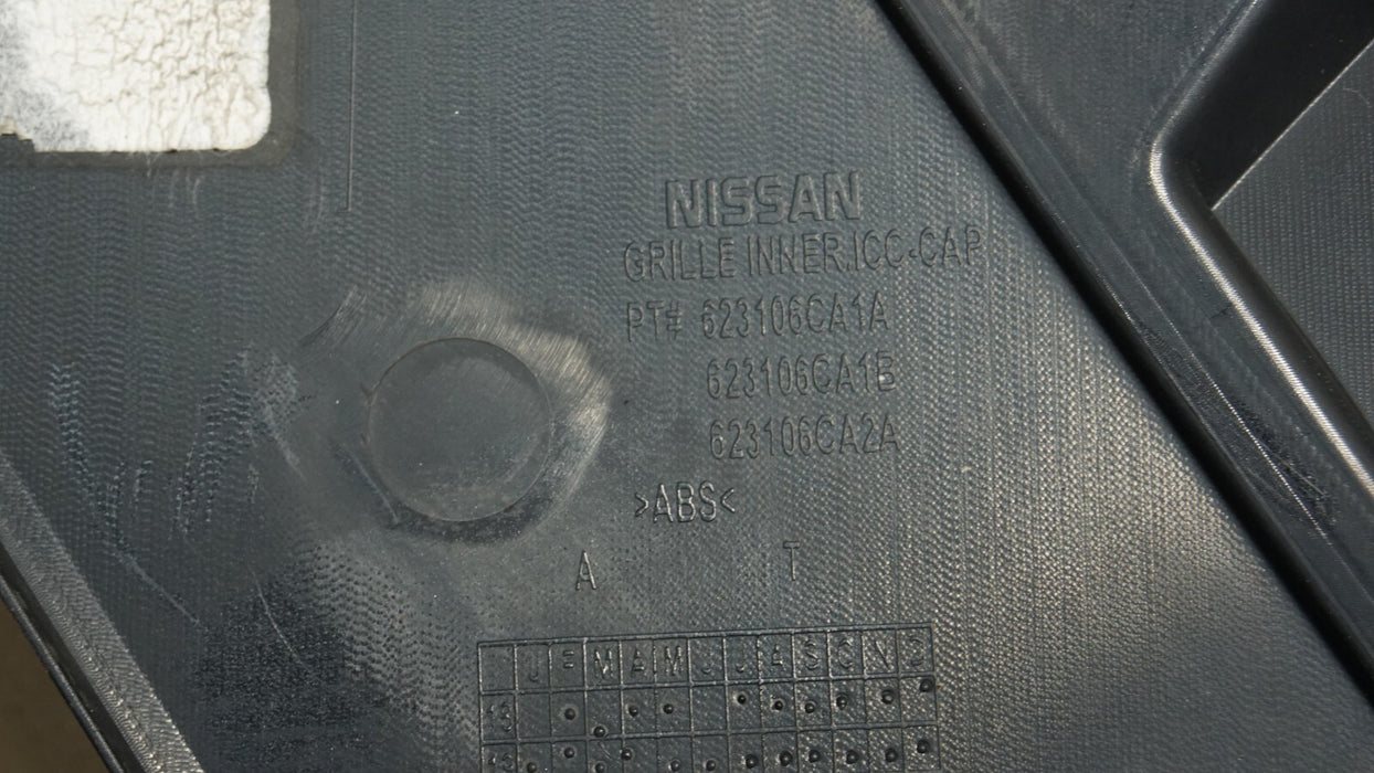 2019-2022 NISSAN ALTIMA FRONT RADIATOR GRILL GRILLE MOLDING W/ EMBLEM OEM