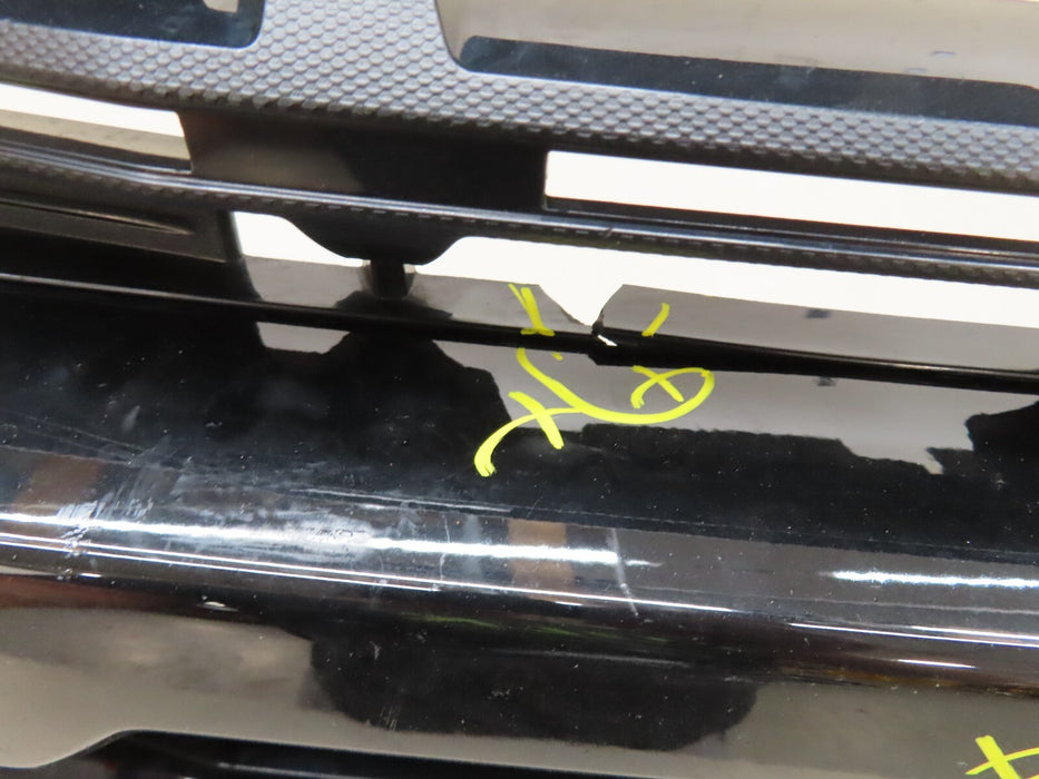 2019-2021 CHEVROLET SILVERADO 1500 Z71 FRONT GRILLE W/ EMBLEM BADGE OEM 84128450