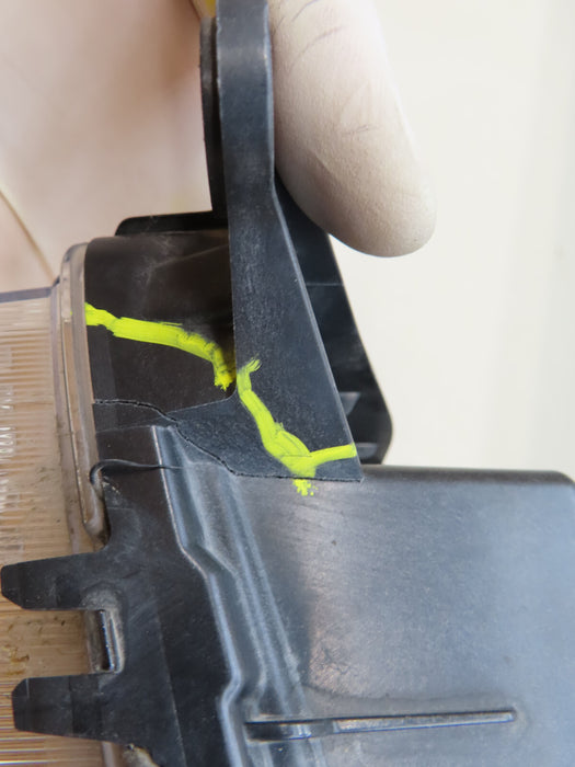 2019-2022 CHEVROLET SILVERADO 1500 FRONT RH FOG LIGHT OEM